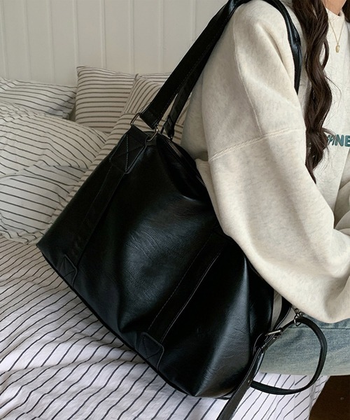 Dita Muaj.(ディータムアージュ)の「【通勤・通学にも◎】ボストンライクマルチショルダー(ショルダーバッグ・レディース・アイボリー/ブラック・FREE)」の7枚目の写真