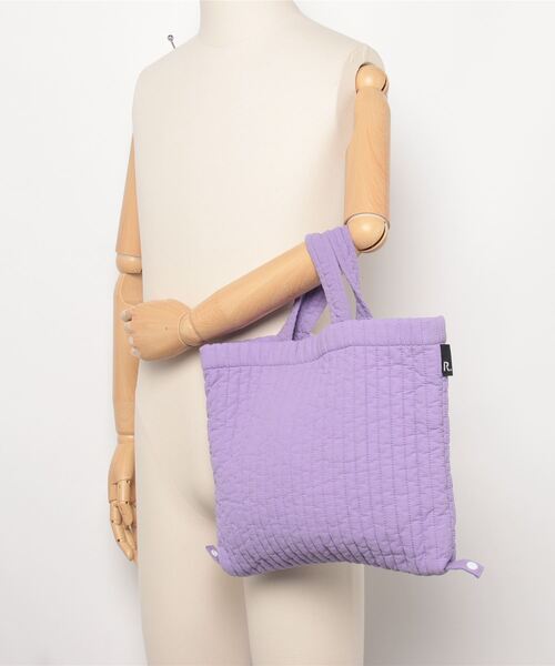 ROOTOTE(ルートート)の「ルートート キルティングトートBAG(トートバッグ・レディース・ピンク/サンドベージュ/スミクロ/ライトパープル/アッシュグレー/セージグリーン・F)」の17枚目の写真