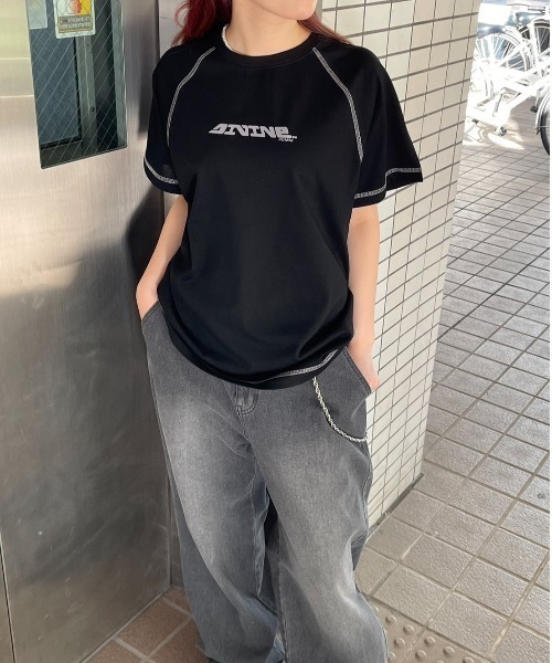 FCMM(エフシーエムエム)の「【UNISEX】STITCH LINE TEE/ステッチラインT(Tシャツ/カットソー・メンズ・ブラック/ホワイト/ネイビー・MEDIUM/LARGE)」の11枚目の写真