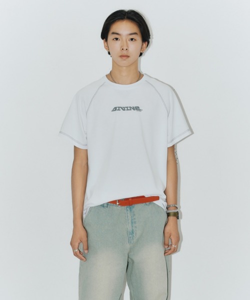 FCMM(エフシーエムエム)の「【UNISEX】STITCH LINE TEE/ステッチラインT(Tシャツ/カットソー・メンズ・ブラック/ホワイト/ネイビー・MEDIUM/LARGE)」の14枚目の写真