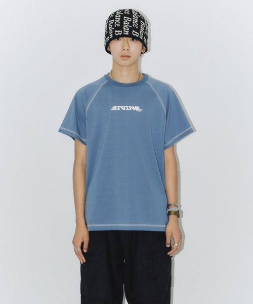 FCMM(エフシーエムエム)の「【UNISEX】STITCH LINE TEE/ステッチラインT(Tシャツ/カットソー・メンズ・ブラック/ホワイト/ネイビー・MEDIUM/LARGE)」の13枚目の写真