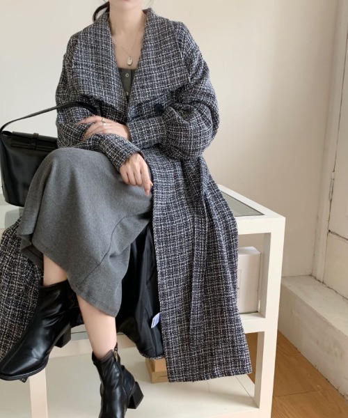 【美品】アルベロベロ♥️ぶたさんキラキラビジュワッペンツイードコート 美品】アルベロベロ♥️ぶたさんキラキラビジュワッペンツイードコート