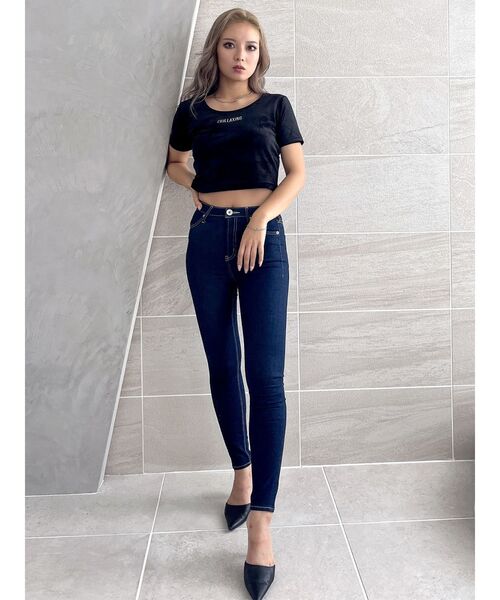 GYDA（ジェイダ）の「CHILLAXING embroideryベロアトップス（Tシャツ/カットソー・レディース・グリーン/ブラック/オフホワイト・FREE）」の14枚目の写真