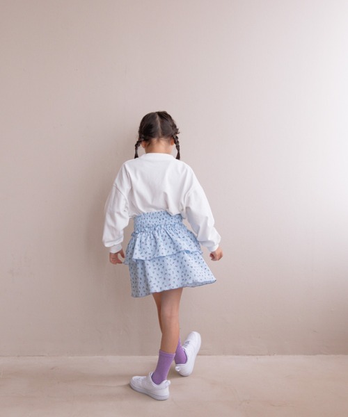 LOWRYS FARM(ローリーズファーム)の「フラワーカットスカート 145414(スカート・キッズ・ブルー/ホワイト・110cm/120cm/130cm/140cm/150cm)」の5枚目の写真