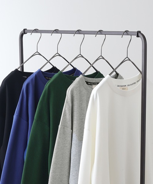HUG.U(ハグユー)の「裾ドロストロンTカットソー(Tシャツ/カットソー・レディース・ホワイト/グリーン/グレー/ブルー/ブラック・FREE)」の10枚目の写真