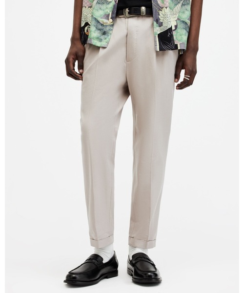 ALLSAINTS(オールセインツ)の「TALLIS SLIM FIT CROPPED TAPERED TROUSERS | TALLIS スリムフィット クロップド テーパード トラウザー(その他パンツ・メンズ・ベージュ系その他・28/30/31/32/33)」の2枚目の写真
