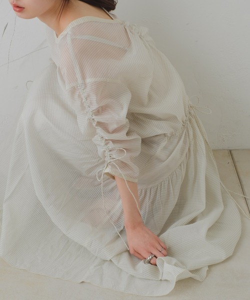 acka balloon sleeve one-piece