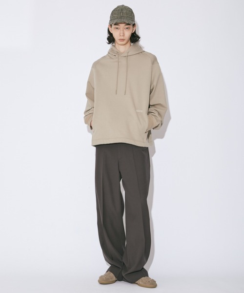 beautiful people(ビューティフルピープル)の「suvin compact sweat structural parka(パーカー・レディース・ベージュ/ブラック・38/36)」の10枚目の写真