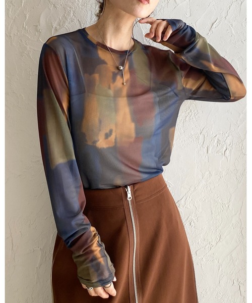 セール】総柄ニュアンス柄長袖クルーネックシアートップス（T