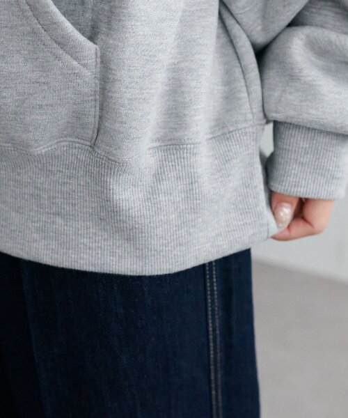 DISCOAT（ディスコート）の「【ユニセックス/WEB限定】モチーフ刺繍ロゴフードプルオーバー（パーカー・レディース・ライトグレー/ネイビー/キャメル/ブラウン/グレー・FREE）」の20枚目の写真