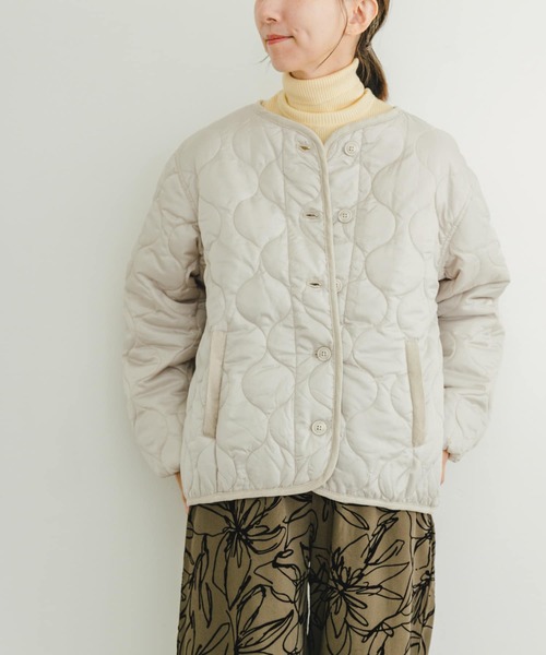 ITEMS URBANRESEARCH（アイテムズ アーバンリサーチ）の「瓢箪キルト中綿ブルゾン（ブルゾン・レディース・ベージュ系その他/カーキ/ブラック・FREE）」の2枚目の写真