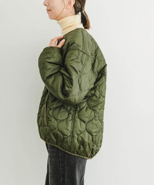 ITEMS URBANRESEARCH（アイテムズ アーバンリサーチ）の「瓢箪キルト中綿ブルゾン（ブルゾン・レディース・ベージュ系その他/カーキ/ブラック・FREE）」の3枚目の写真