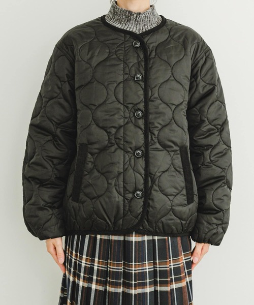 ITEMS URBANRESEARCH（アイテムズ アーバンリサーチ）の「瓢箪キルト中綿ブルゾン（ブルゾン・レディース・ベージュ系その他/カーキ/ブラック・FREE）」の17枚目の写真