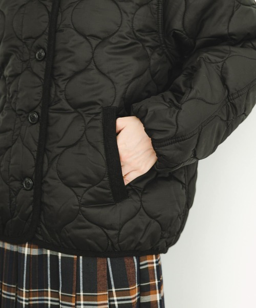 ITEMS URBANRESEARCH（アイテムズ アーバンリサーチ）の「瓢箪キルト中綿ブルゾン（ブルゾン・レディース・ベージュ系その他/カーキ/ブラック・FREE）」の20枚目の写真