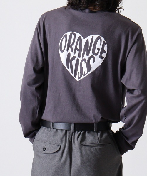 FUNALIVE（ファンアライブ）の「Cotton crew neck long sleeve T-shirt / プリントオーバーTシャツ unisex（Tシャツ/カットソー・メンズ・ブラック/ホワイト系1/ホワイト系2/ブラック系5/オフホワイト/杢グレー/ブラック系2/ホワイト系3/ブラック系4/ヘザーチャコール/ブラック系1/ブラック系3/ホワイト系4/ライトグリーン/ラベンダー/ネイビー/チャコール/ミント/グレー系1/ダークグリーン・M/L/XL）」の15枚目の写真