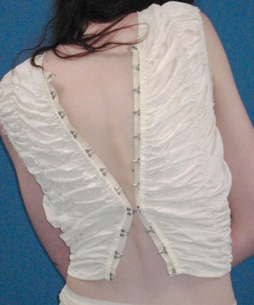 TODAYFUL(トゥデイフル)の「Piping Shirring Blouse(Tシャツ/カットソー・レディース・キナリ/ブラック・FREE)」の7枚目の写真