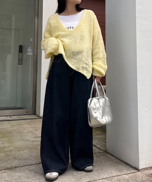 CIAOPANIC TYPY（チャオパニックティピー）の「深Vネックブークレシアーニット（ニット/セーター・レディース・ベージュ/イエロー/オフホワイト/ブラック・ONE SIZE）」の15枚目の写真