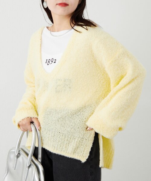 CIAOPANIC TYPY（チャオパニックティピー）の「深Vネックブークレシアーニット（ニット/セーター・レディース・ベージュ/イエロー/オフホワイト/ブラック・ONE SIZE）」の12枚目の写真