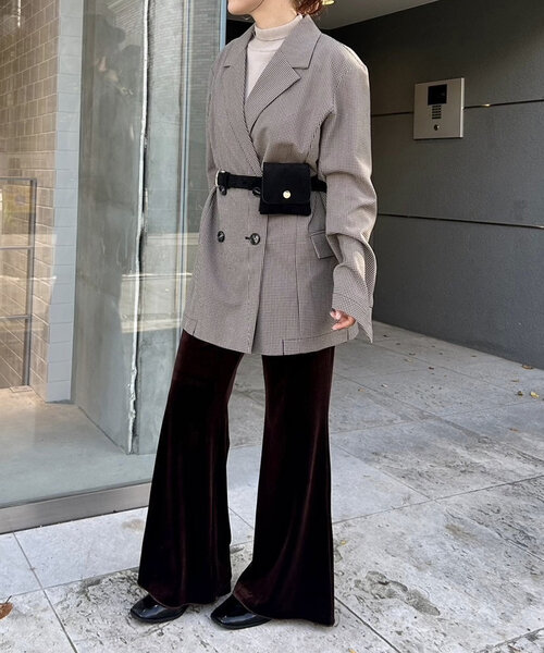 mystic（ミスティック）の「フェイクスウェードウエストポーチ（ボディバッグ/ウエストポーチ・レディース・ブラック/キャメル・ONE SIZE）」の8枚目の写真