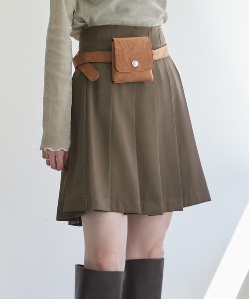 mystic（ミスティック）の「フェイクスウェードウエストポーチ（ボディバッグ/ウエストポーチ・レディース・ブラック/キャメル・ONE SIZE）」の13枚目の写真