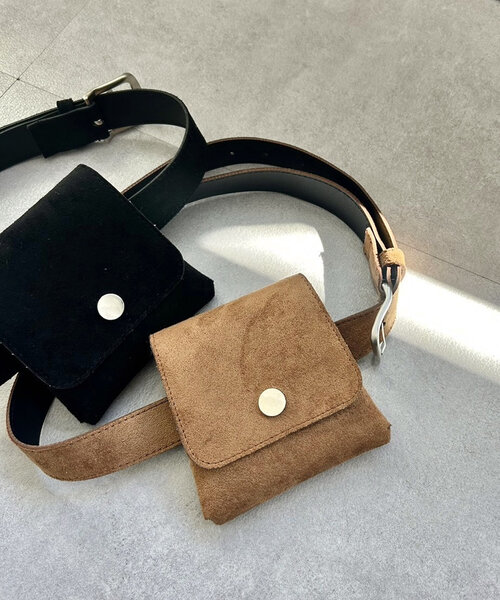 mystic（ミスティック）の「フェイクスウェードウエストポーチ（ボディバッグ/ウエストポーチ・レディース・ブラック/キャメル・ONE SIZE）」の15枚目の写真