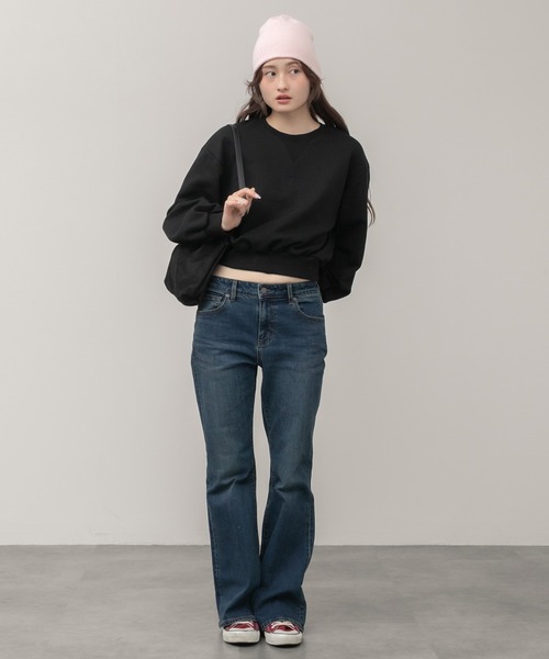 HEILIS(ヘイリス)の「【定番人気!HIT ITEM!】【新色追加】クロップドスウェットトップス / アイボリー オフホワイト ブラック ネイビー レッド 赤 オートミール グレー ショート丈 スウェット 長袖 ノームコア シティガール 韓国 スポーツミックス 秋服 冬服 無地 春服 シンプル コンパクト クロップド プルオーバー(スウェット・レディース・グレー/オートミール/ネイビー/レッド/アイボリー/ブラック・FREE)」の22枚目の写真