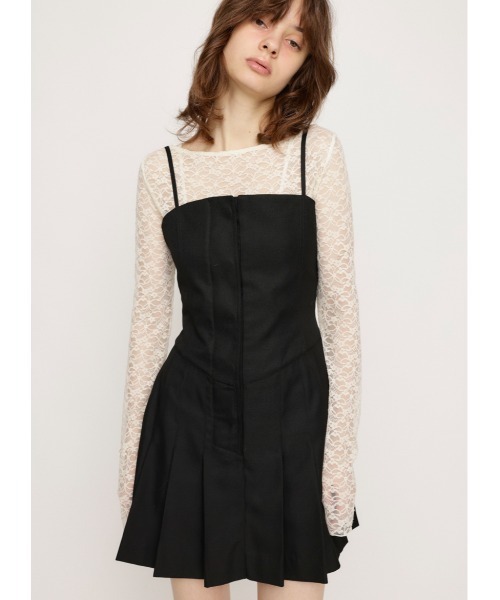 SLY（スライ）の「2WAY FLAP PLEATS OP ツーウェイ フラップ プリーツ ワンピース（ワンピース・レディース・ブラック/マルチ・1/2）」の3枚目の写真