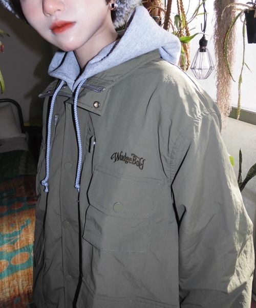 WudgeBoy（ワッジボーイ）の「mulch pocket nylon blouson（ナイロンジャケット・メンズ・ブラック/カーキ・MEDIUM/LARGE）」の7枚目の写真