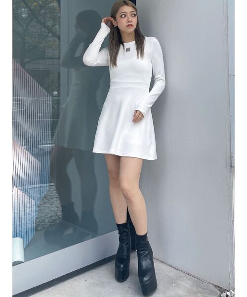 GYDA（ジェイダ）の「GYGYプレートタイトスウェットフレアワンピース（ワンピース・レディース・オフホワイト/ブラック・FREE）」の7枚目の写真