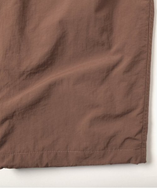 GLAZOS（グラソス）の「【大人向けサイズあり】【あったか】ナイロン起毛裏地付きカーゴパンツ（カーゴパンツ・キッズ・ブラック/ブラウン/チャコールグレー・LL/S/M/L）」の5枚目の写真