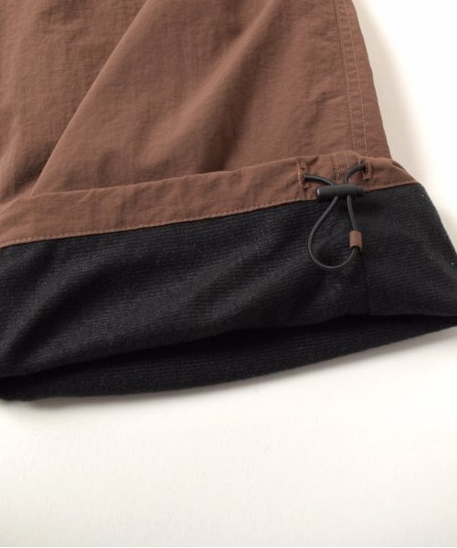 GLAZOS（グラソス）の「【大人向けサイズあり】【あったか】ナイロン起毛裏地付きカーゴパンツ（カーゴパンツ・キッズ・ブラック/ブラウン/チャコールグレー・LL/S/M/L）」の6枚目の写真