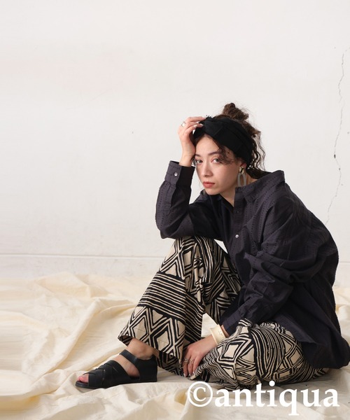 antiqua（アンティカ）の「インド綿ステッチシャツ（シャツ/ブラウス・レディース・カーキ/ブラック・ONESIZE）」の3枚目の写真