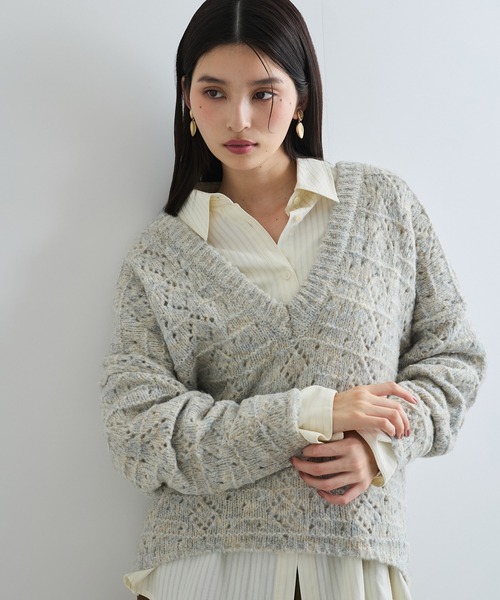 VIS（ビス）の「ミックスカラー深Vネックニット（ニット/セーター・レディース・グレー系その他/ブルー系その他4/ベージュ系その他・FREE）」の22枚目の写真