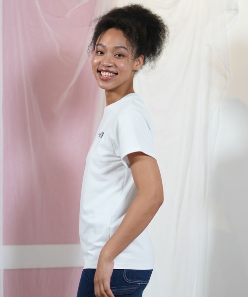 THE NORTH FACE(ザノースフェイス)の「THE NORTH FACE/ザ・ノース・フェイス Tシャツ/カットソー/半袖ティシャツ バックプリント NTW32585(Tシャツ/カットソー・レディース・ブルー/ホワイト/ブラック/オレンジ・XL/L/M/S)」の6枚目の写真