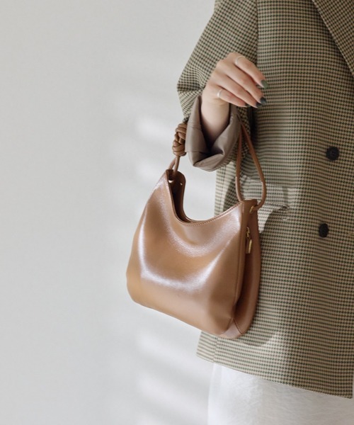 gemeil（ジェムイル）の「ダブルノットワンショルダーバッグ(PT-210)（ショルダーバッグ・レディース・ブラック/グレイッシュベージュ/キャメル/ブルー・FREE）」の22枚目の写真