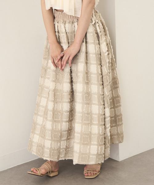 MAGASIN DE MODE Chou Chou(マガジンデモードシュシュ)の「【MAGASIN DE MODE Chou Chou】フリンジブロックチェックスカート trc※(スカート・レディース・ブラック/ベージュ/パープル・FREE)」の2枚目の写真