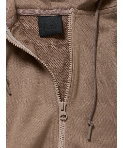 DAIWA PIER39（ダイワピア39）の「DAIWA PIER39 TECH SWEAT FREEDOM ZIP PARKA BE-52025（パーカー・メンズ・ブラック/グレー/カーキ・SMALL/MEDIUM/LARGE/X-LARGE）」の4枚目の写真