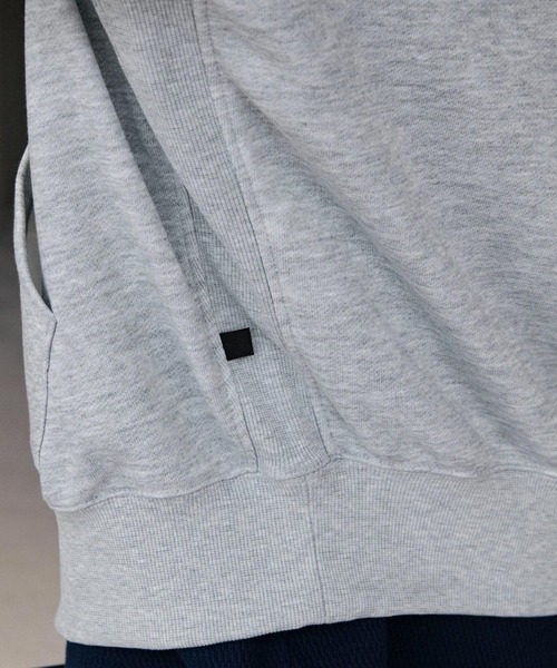 DAIWA PIER39（ダイワピア39）の「DAIWA PIER39 TECH SWEAT FREEDOM ZIP PARKA BE-52025（パーカー・メンズ・ブラック/グレー/カーキ・SMALL/MEDIUM/LARGE/X-LARGE）」の11枚目の写真