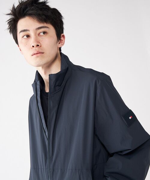 TOMMY HILFIGER(トミーヒルフィガー)の「ナイロンブルゾン(ブルゾン・メンズ・ネイビー/ブラック・LARGE/MEDIUM/SMALL/X-LARGE)」の10枚目の写真