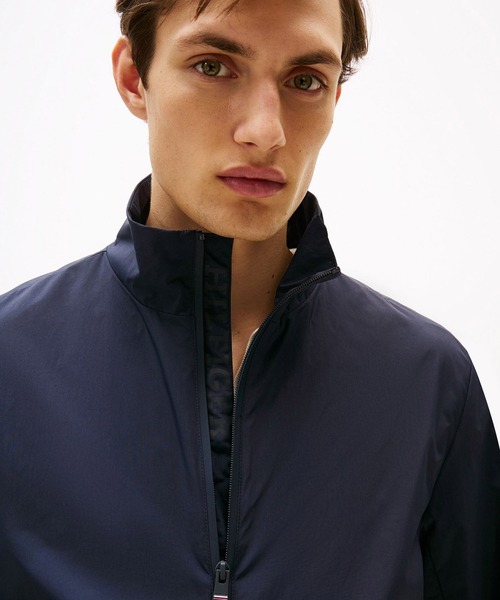 TOMMY HILFIGER(トミーヒルフィガー)の「ナイロンブルゾン(ブルゾン・メンズ・ネイビー/ブラック・LARGE/MEDIUM/SMALL/X-LARGE)」の6枚目の写真