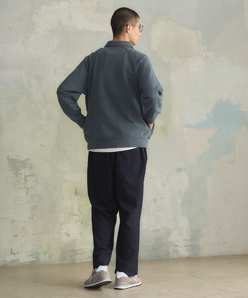 J.PRESS YORK STREET(ジェイプレスヨークストリート)の「【UNISEX】ラガータイプラグラン 裏毛トレーナー(ポロシャツ・メンズ・ピンク系/ホワイト系/ライトグレー系/ネイビー系/イエロー系・LARGE/MEDIUM/SMALL)」の8枚目の写真