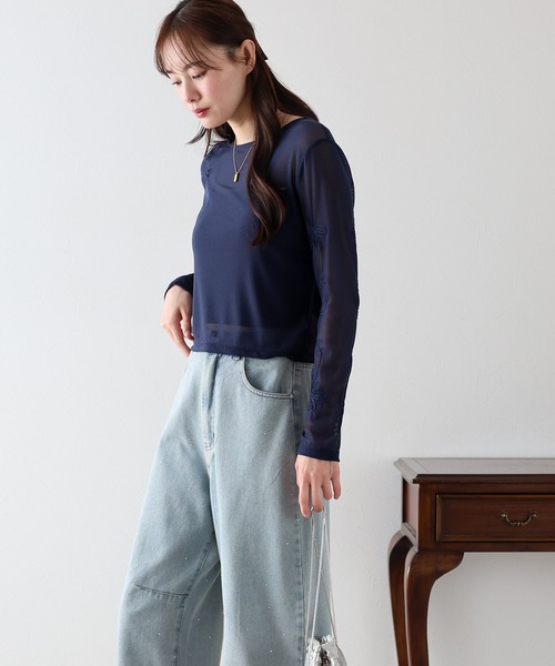 BLUEEAST(ブルーイースト)の「コード刺繍シアートップス(Tシャツ/カットソー・レディース・アイボリー/ネイビー/ブラック・MEDIUM)」の5枚目の写真