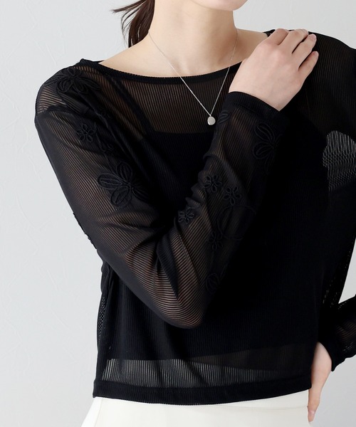 BLUEEAST(ブルーイースト)の「コード刺繍シアートップス(Tシャツ/カットソー・レディース・アイボリー/ネイビー/ブラック・MEDIUM)」の13枚目の写真