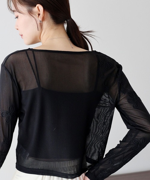 BLUEEAST(ブルーイースト)の「コード刺繍シアートップス(Tシャツ/カットソー・レディース・アイボリー/ネイビー/ブラック・MEDIUM)」の14枚目の写真