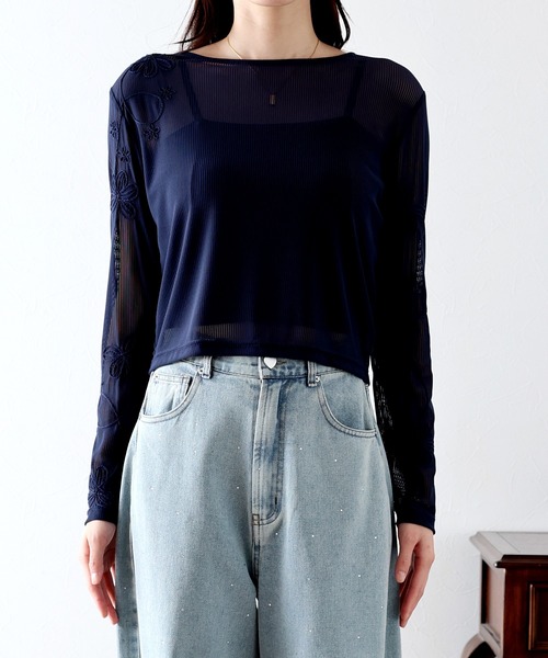 BLUEEAST(ブルーイースト)の「コード刺繍シアートップス(Tシャツ/カットソー・レディース・アイボリー/ネイビー/ブラック・MEDIUM)」の17枚目の写真