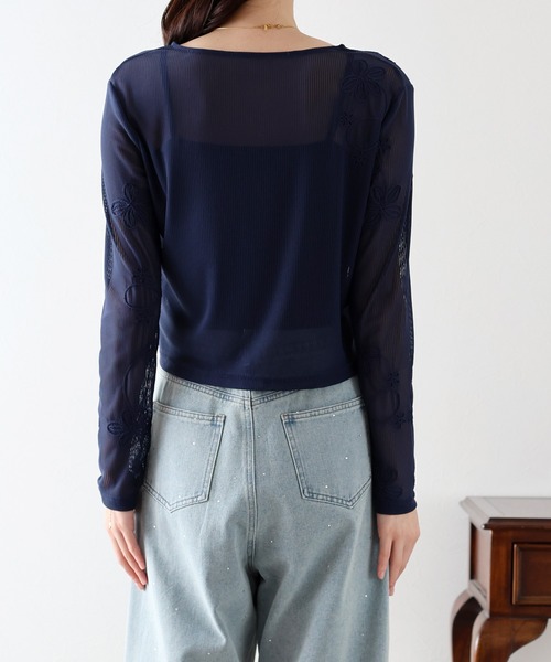 BLUEEAST(ブルーイースト)の「コード刺繍シアートップス(Tシャツ/カットソー・レディース・アイボリー/ネイビー/ブラック・MEDIUM)」の19枚目の写真