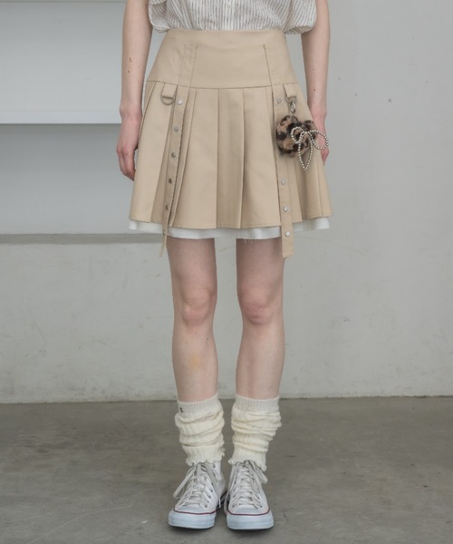 idem（イデム）の「layered pleats mini skirt／レイヤードプリーツミニスカート（スカート・レディース・グレー/ライトベージュ・FREE）」の9枚目の写真