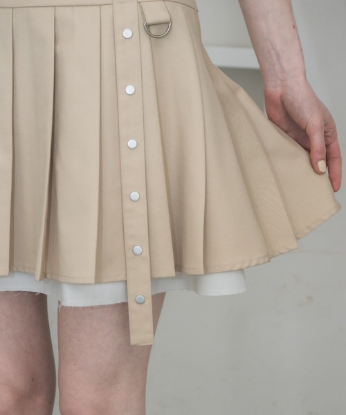 idem（イデム）の「layered pleats mini skirt／レイヤードプリーツミニスカート（スカート・レディース・グレー/ライトベージュ・FREE）」の10枚目の写真