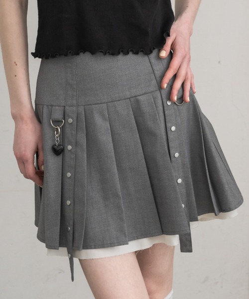 idem（イデム）の「layered pleats mini skirt／レイヤードプリーツミニスカート（スカート・レディース・グレー/ライトベージュ・FREE）」の13枚目の写真