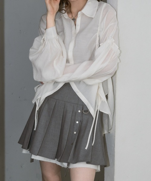 idem（イデム）の「layered pleats mini skirt／レイヤードプリーツミニスカート（スカート・レディース・グレー/ライトベージュ・FREE）」の14枚目の写真